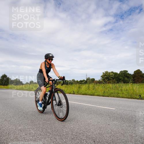 31.08.2025 - Elbe Triathlon Hamburg Michael Burmester http://msf.ph/oto/8668691 31.08.2025 11:22:12 Radfahren 1510, 1527, 1529, 1532, 1546, 1562, 1581, 1595 meine-sportfotos.de