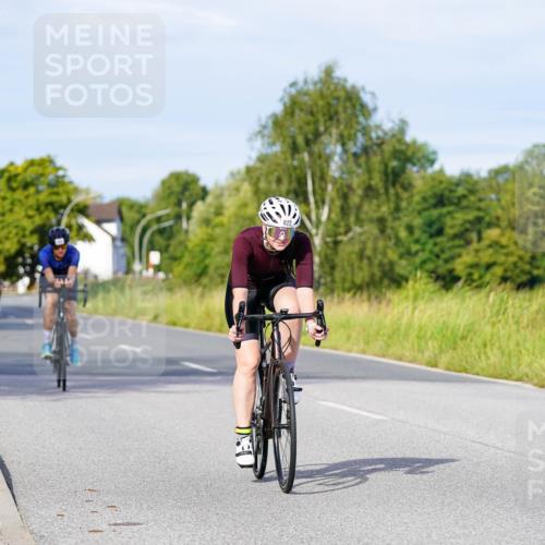 31.08.2025 - Elbe Triathlon Hamburg Michael Burmester http://msf.ph/oto/8668755 31.08.2025 09:48:59 Radfahren 428, 532, 726, 727, 822, 842, 921 meine-sportfotos.de
