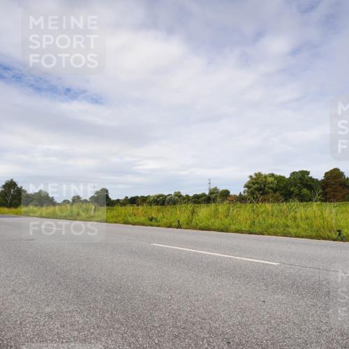 31.08.2025 - Elbe Triathlon Hamburg Michael Burmester http://msf.ph/oto/8668761 31.08.2025 11:25:32 Radfahren 1541 meine-sportfotos.de