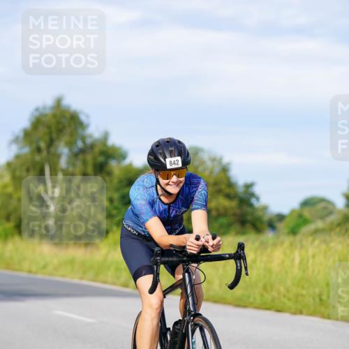 31.08.2025 - Elbe Triathlon Hamburg Michael Burmester http://msf.ph/oto/8668766 31.08.2025 09:49:01 Radfahren 319, 428, 532, 726, 727, 822, 842 meine-sportfotos.de