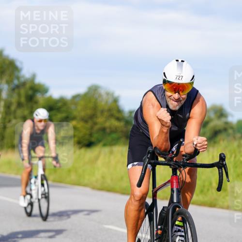 31.08.2025 - Elbe Triathlon Hamburg Michael Burmester http://msf.ph/oto/8668789 31.08.2025 09:49:06 Radfahren 319, 428, 532, 614, 726, 727 meine-sportfotos.de