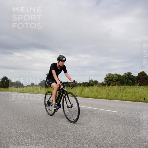 31.08.2025 - Elbe Triathlon Hamburg Michael Burmester http://msf.ph/oto/8668857 31.08.2025 12:17:44 Radfahren 1626 meine-sportfotos.de