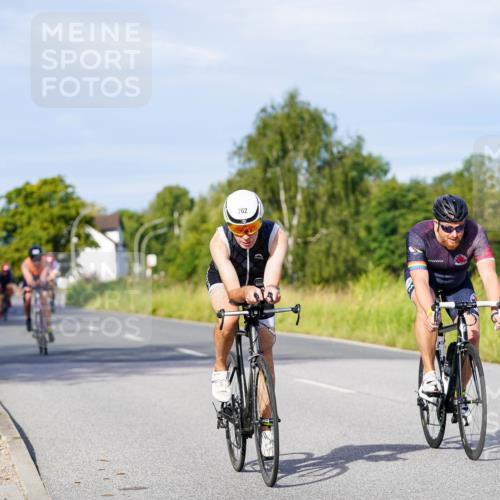 31.08.2025 - Elbe Triathlon Hamburg Michael Burmester http://msf.ph/oto/8668863 31.08.2025 09:49:26 Radfahren 173, 310, 365, 422, 426, 430, 537, 762 meine-sportfotos.de