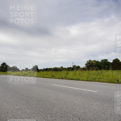 31.08.2025 - Elbe Triathlon Hamburg Michael Burmester http://msf.ph/oto/8668914 31.08.2025 12:33:46 Radfahren 1652 meine-sportfotos.de