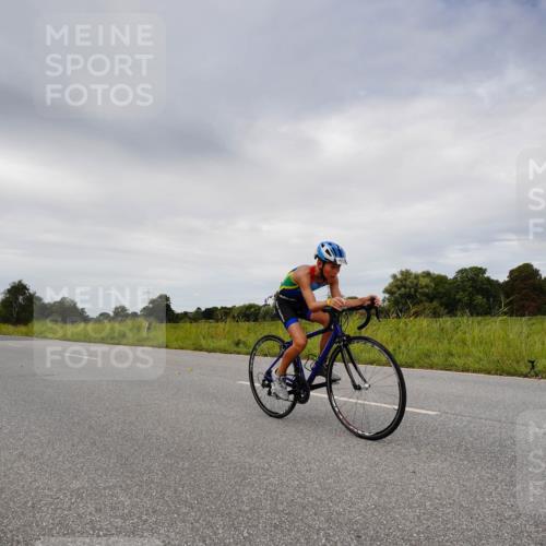 31.08.2025 - Elbe Triathlon Hamburg Michael Burmester http://msf.ph/oto/8668916 31.08.2025 12:33:51 Radfahren 1652 meine-sportfotos.de