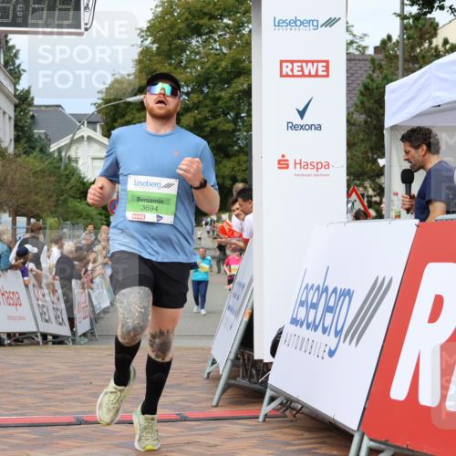 31.08.2025 - 21. Blankeneser Heldenlauf Strokosch-Dieckow http://msf.ph/oto/8668925 31.08.2025 10:55:53 Ziel 3115, 3694 meine-sportfotos.de