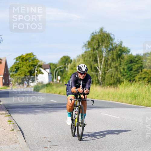 31.08.2025 - Elbe Triathlon Hamburg Michael Burmester http://msf.ph/oto/8668927 31.08.2025 09:49:41 Radfahren 834, 892, 914 meine-sportfotos.de