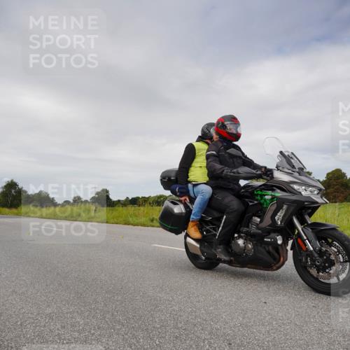 31.08.2025 - Elbe Triathlon Hamburg Michael Burmester http://msf.ph/oto/8668941 31.08.2025 12:36:55 Radfahren  meine-sportfotos.de