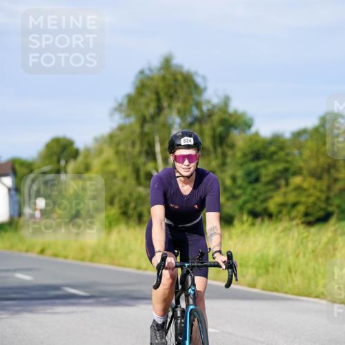 31.08.2025 - Elbe Triathlon Hamburg Michael Burmester http://msf.ph/oto/8668975 31.08.2025 09:50:08 Radfahren 638, 671, 824, 863, 871, 926 meine-sportfotos.de
