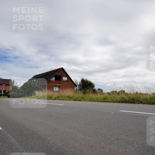 31.08.2025 - Elbe Triathlon Hamburg Michael Burmester http://msf.ph/oto/8669045 31.08.2025 13:40:22 Radfahren  meine-sportfotos.de