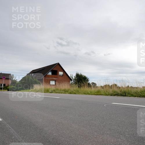 31.08.2025 - Elbe Triathlon Hamburg Michael Burmester http://msf.ph/oto/8669048 31.08.2025 14:05:17 Radfahren  meine-sportfotos.de