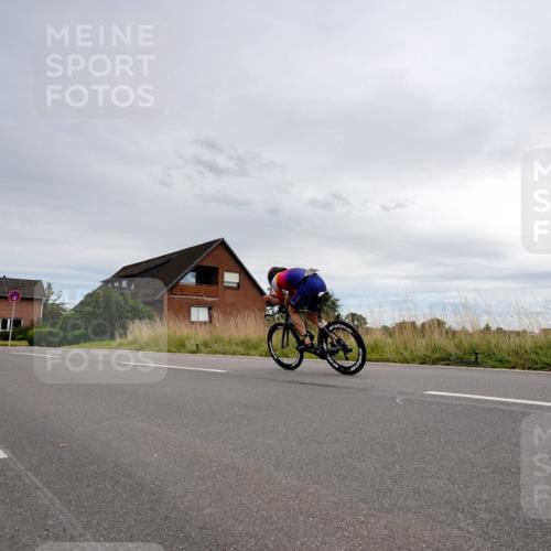 31.08.2025 - Elbe Triathlon Hamburg Michael Burmester http://msf.ph/oto/8669052 31.08.2025 14:05:37 Radfahren 160 meine-sportfotos.de