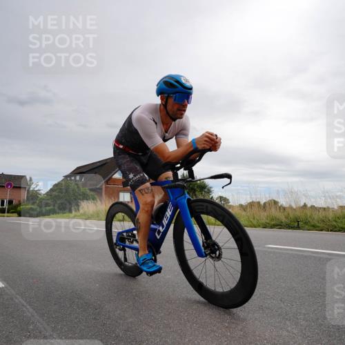 31.08.2025 - Elbe Triathlon Hamburg Michael Burmester http://msf.ph/oto/8669101 31.08.2025 14:08:39 Radfahren 122 meine-sportfotos.de