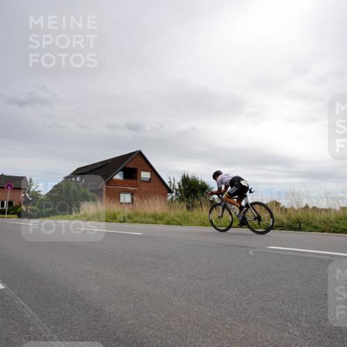 31.08.2025 - Elbe Triathlon Hamburg Michael Burmester http://msf.ph/oto/8669105 31.08.2025 14:08:41 Radfahren 122 meine-sportfotos.de