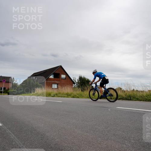 31.08.2025 - Elbe Triathlon Hamburg Michael Burmester http://msf.ph/oto/8669112 31.08.2025 14:09:02 Radfahren 156 meine-sportfotos.de