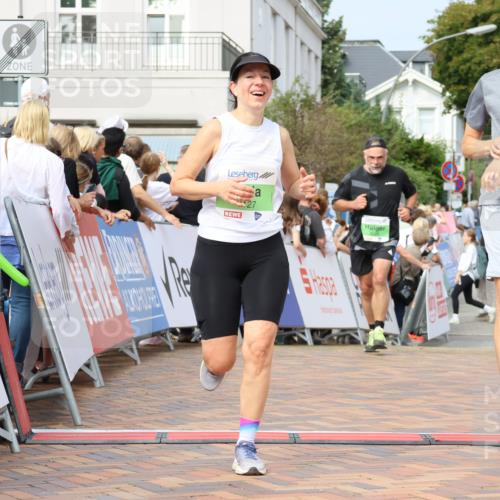 31.08.2025 - 21. Blankeneser Heldenlauf Strokosch-Dieckow http://msf.ph/oto/8669113 31.08.2025 11:13:40 Ziel 3127, 3126, 3026 meine-sportfotos.de