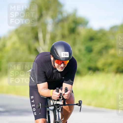 31.08.2025 - Elbe Triathlon Hamburg Michael Burmester http://msf.ph/oto/8669142 31.08.2025 09:51:01 Radfahren 597, 690, 744 meine-sportfotos.de