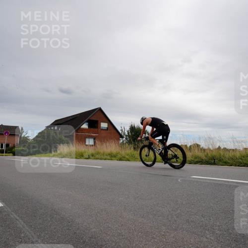 31.08.2025 - Elbe Triathlon Hamburg Michael Burmester http://msf.ph/oto/8669155 31.08.2025 14:10:19 Radfahren 127, 139, 145, 162 meine-sportfotos.de