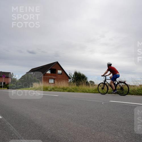 31.08.2025 - Elbe Triathlon Hamburg Michael Burmester http://msf.ph/oto/8669174 31.08.2025 14:10:52 Radfahren 132, 147, 160 meine-sportfotos.de