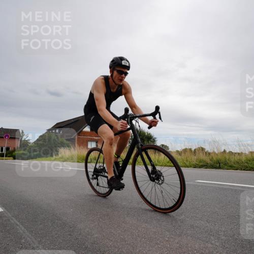 31.08.2025 - Elbe Triathlon Hamburg Michael Burmester http://msf.ph/oto/8669177 31.08.2025 14:10:58 Radfahren 132, 141 meine-sportfotos.de
