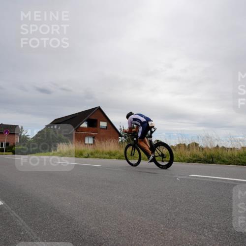 31.08.2025 - Elbe Triathlon Hamburg Michael Burmester http://msf.ph/oto/8669194 31.08.2025 14:11:29 Radfahren 129 meine-sportfotos.de
