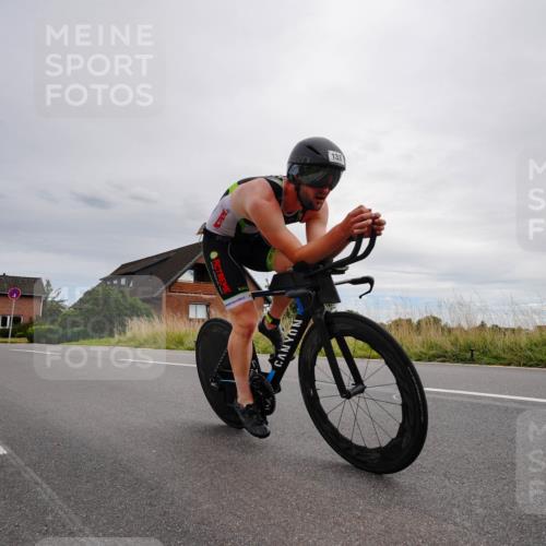 31.08.2025 - Elbe Triathlon Hamburg Michael Burmester http://msf.ph/oto/8669197 31.08.2025 14:11:34 Radfahren 131 meine-sportfotos.de