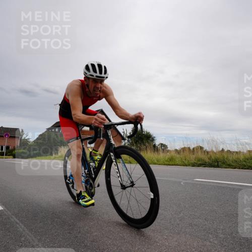 31.08.2025 - Elbe Triathlon Hamburg Michael Burmester http://msf.ph/oto/8669233 31.08.2025 14:12:25 Radfahren 125, 148, 152 meine-sportfotos.de