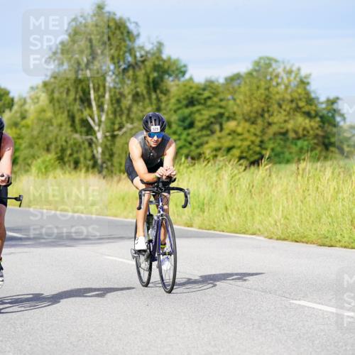 31.08.2025 - Elbe Triathlon Hamburg Michael Burmester http://msf.ph/oto/8669238 31.08.2025 09:51:39 Radfahren 372, 435, 482, 493, 512, 529, 752, 836, 849, 890 meine-sportfotos.de
