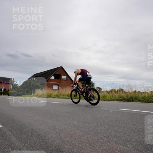 31.08.2025 - Elbe Triathlon Hamburg Michael Burmester http://msf.ph/oto/8669248 31.08.2025 14:12:46 Radfahren 140 meine-sportfotos.de