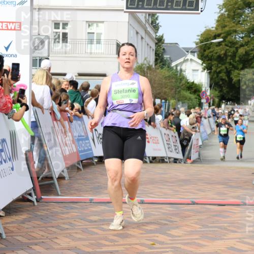 31.08.2025 - 21. Blankeneser Heldenlauf Strokosch-Dieckow http://msf.ph/oto/8669279 31.08.2025 11:13:23 Ziel 3311, 3090, 3054, 3319, 3327 meine-sportfotos.de