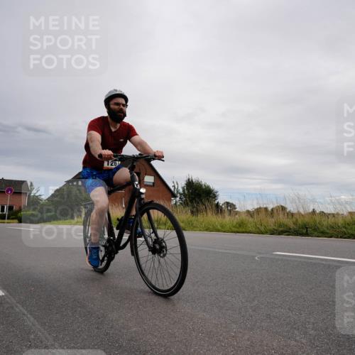 31.08.2025 - Elbe Triathlon Hamburg Michael Burmester http://msf.ph/oto/8669282 31.08.2025 14:13:55 Radfahren 126, 156 meine-sportfotos.de
