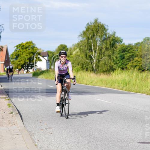 31.08.2025 - Elbe Triathlon Hamburg Michael Burmester http://msf.ph/oto/8669300 31.08.2025 09:51:59 Radfahren 390, 403, 479, 651, 761, 799, 817 meine-sportfotos.de
