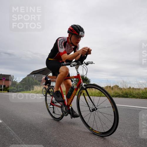 31.08.2025 - Elbe Triathlon Hamburg Michael Burmester http://msf.ph/oto/8669313 31.08.2025 14:14:33 Radfahren  meine-sportfotos.de