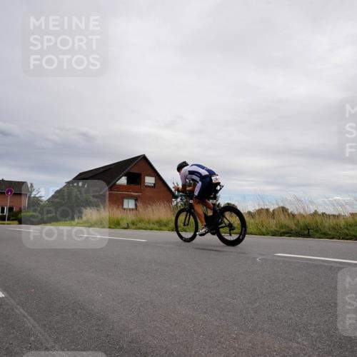 31.08.2025 - Elbe Triathlon Hamburg Michael Burmester http://msf.ph/oto/8669353 31.08.2025 14:15:26 Radfahren 135, 136, 147 meine-sportfotos.de