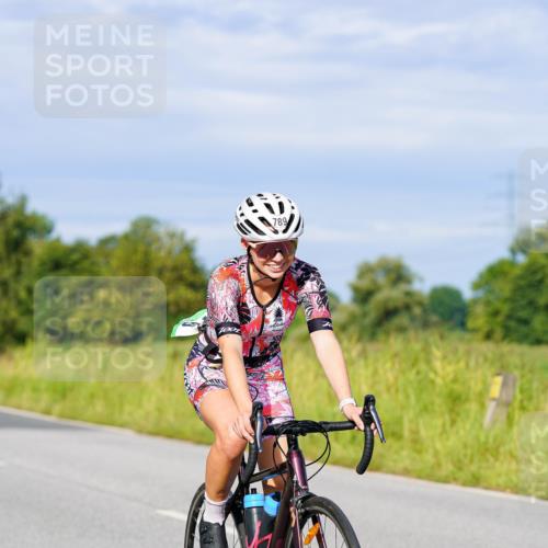 31.08.2025 - Elbe Triathlon Hamburg Michael Burmester http://msf.ph/oto/8669381 31.08.2025 09:52:31 Radfahren 327, 575, 789 meine-sportfotos.de