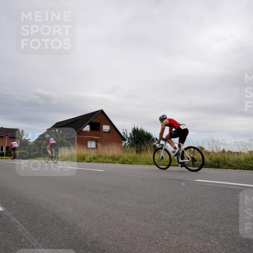 31.08.2025 - Elbe Triathlon Hamburg Michael Burmester http://msf.ph/oto/8669393 31.08.2025 14:16:35 Radfahren 150, 161 meine-sportfotos.de