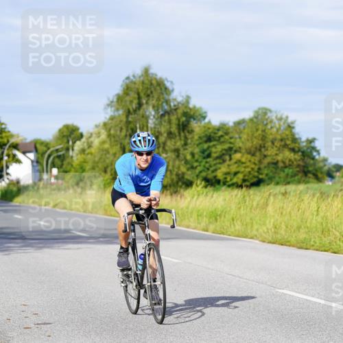 31.08.2025 - Elbe Triathlon Hamburg Michael Burmester http://msf.ph/oto/8669394 31.08.2025 09:52:33 Radfahren 327, 424, 575, 789 meine-sportfotos.de