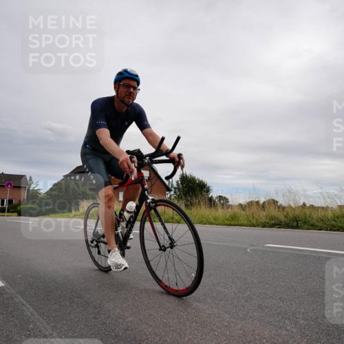 31.08.2025 - Elbe Triathlon Hamburg Michael Burmester http://msf.ph/oto/8669398 31.08.2025 14:16:43 Radfahren 163 meine-sportfotos.de