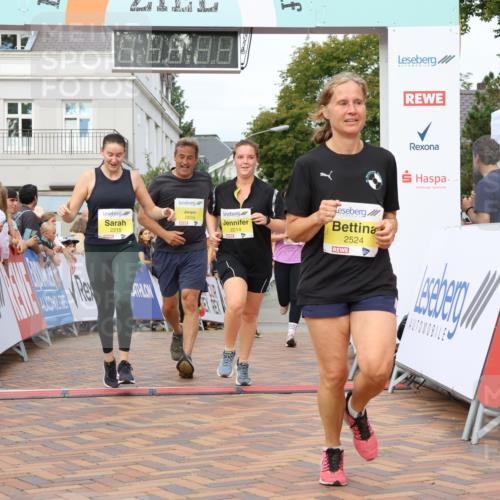 31.08.2025 - 21. Blankeneser Heldenlauf Strokosch-Dieckow http://msf.ph/oto/8669411 31.08.2025 10:34:51 Ziel 2524, 2244, 2021, 2214, 2215, 2655, 2488, 2548, 2549, 2438, 2439, 2441, 2442, 2048 meine-sportfotos.de