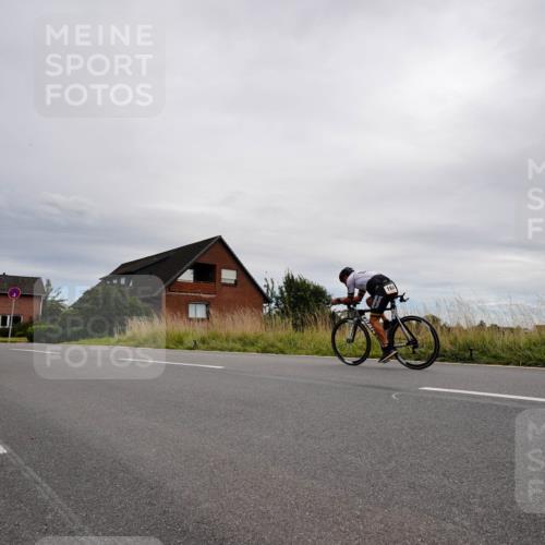 31.08.2025 - Elbe Triathlon Hamburg Michael Burmester http://msf.ph/oto/8669417 31.08.2025 14:17:25 Radfahren 125, 144 meine-sportfotos.de