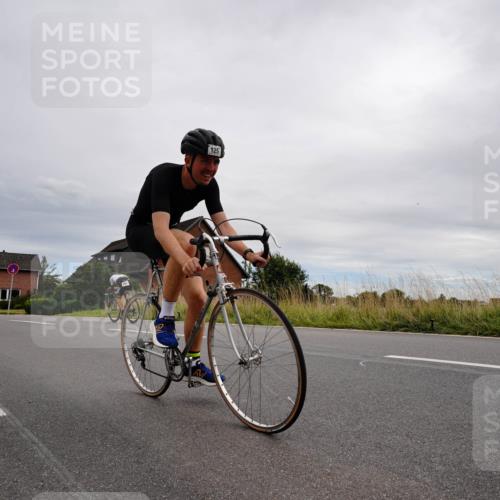 31.08.2025 - Elbe Triathlon Hamburg Michael Burmester http://msf.ph/oto/8669418 31.08.2025 14:17:26 Radfahren 125, 144 meine-sportfotos.de