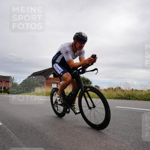 31.08.2025 - Elbe Triathlon Hamburg Michael Burmester http://msf.ph/oto/8669428 31.08.2025 14:17:38 Radfahren 149 meine-sportfotos.de