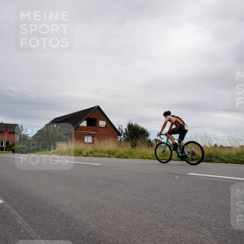 31.08.2025 - Elbe Triathlon Hamburg Michael Burmester http://msf.ph/oto/8669439 31.08.2025 14:18:13 Radfahren  meine-sportfotos.de