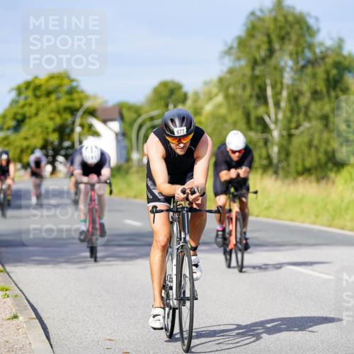 31.08.2025 - Elbe Triathlon Hamburg Michael Burmester http://msf.ph/oto/8669454 31.08.2025 09:53:01 Radfahren 454, 514, 677, 687, 736, 753, 870, 894 meine-sportfotos.de