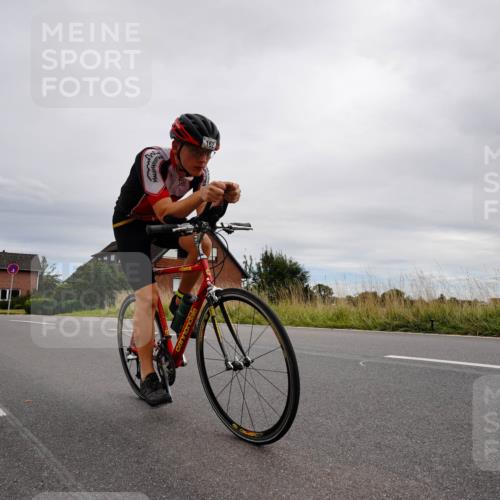 31.08.2025 - Elbe Triathlon Hamburg Michael Burmester http://msf.ph/oto/8669455 31.08.2025 14:18:50 Radfahren 121, 139, 162 meine-sportfotos.de