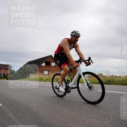 31.08.2025 - Elbe Triathlon Hamburg Michael Burmester http://msf.ph/oto/8669462 31.08.2025 14:18:58 Radfahren 121, 139, 154 meine-sportfotos.de