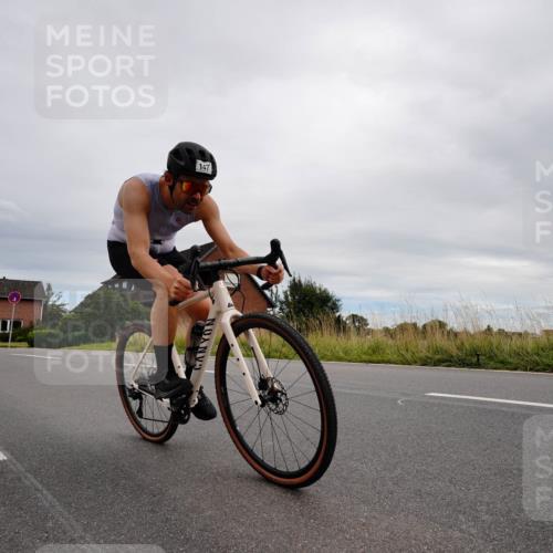 31.08.2025 - Elbe Triathlon Hamburg Michael Burmester http://msf.ph/oto/8669495 31.08.2025 14:19:58 Radfahren  meine-sportfotos.de