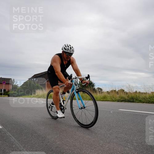 31.08.2025 - Elbe Triathlon Hamburg Michael Burmester http://msf.ph/oto/8669505 31.08.2025 14:21:02 Radfahren 131, 150, 161 meine-sportfotos.de
