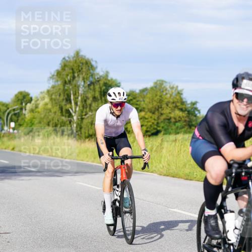 31.08.2025 - Elbe Triathlon Hamburg Michael Burmester http://msf.ph/oto/8669507 31.08.2025 09:53:12 Radfahren 405, 453, 457, 503, 540, 704 meine-sportfotos.de