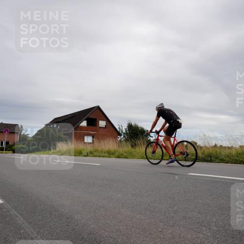 31.08.2025 - Elbe Triathlon Hamburg Michael Burmester http://msf.ph/oto/8669512 31.08.2025 14:21:10 Radfahren 161 meine-sportfotos.de
